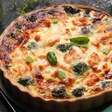 Quiche de brócolis com massa de bolacha: veja como fazer