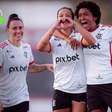 Flamengo faz jogadoras viajarem de ônibus para jogo decisivo: revolta no futebol feminino
