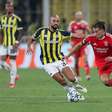 Playffos da Champions: Benfica segura empate com um a menos; Bodø/Glimt goleia