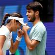 Em meio a rumores de romance, Alcaraz e Raducanu levam público ao delírio com dupla mista no US Open