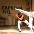 Cria de favela e terreiro, diretor revela bastidores de Capoeiras no Disney+