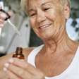 Canabidiol ajuda mulheres a enfrentar a menopausa com mais bem-estar