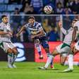 Fora de casa, Goiás perde para o Avaí na Série B