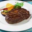 Carne vermelha faz mal ou protege? Novo estudo traz resposta inesperada