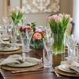 6 dicas para trazer a primavera para a decoração mesa posta