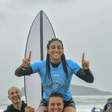 Conheça Daniella Rosas, campeã do 1º torneio feminino da WSL na histórica Praia da Vila, em Imbituba