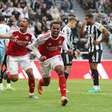 Arsenal vira no fim com gol brasileiro e vence o Newcastle na Premier League