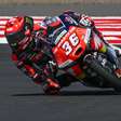 Moto3: Piqueras lidera sexta-feira acidentada em Mandalika e segue vivo na briga pelo título
