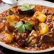 Carne de panela com batatas cozidas: aprenda a fazer o clássico da culinária