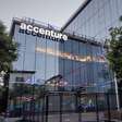 O impressionante não é que a Accenture esteja demitindo 11 mil trabalhadores em fu/nção da IA, mas sim que está contratando muito mais para a IA