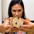 Banana, uva passa e aveia: o bolo fitness que salva a vontade de comer doces e ajudou Simone Mendes a emagrecer mais de 30 kg
