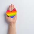 Saúde LGBTQIA+: inclusão e escuta ativa estruturam cuidado