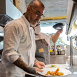 Quem é Jamile, homenageada que dá nome a restaurante que teve o teto desabado em SP