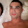 Georgina Rodríguez e Cristiano Ronaldo compartilham foto de skincare noturno