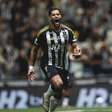 Hulk se emociona ao marcar 500 gols na carreira e agradece após vitória do Atlético-MG: 'O que conta é a dedicação, não a idade'