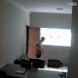Homem invade apartamento de vizinha para furtar calcinhas em cidade de MG