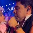 Filha de Zezé Di Camargo surpreende público e rouba a cena em show do pai; veja vídeo