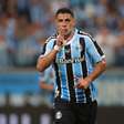 Ex-jogador do Grêmio cita momento inusitado de Luís Suárez no clube