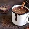 Chocolate quente com paçoca: experimente e aproveite os dias chuvosos