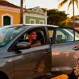 Justiça condena 99 a indenizar passageiro com deficiência visual que pagou R$ 1.900 em corrida de R$ 19