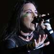 A opinião de Amy Lee (Evanescence) sobre a atual nostalgia do rock anos 2000