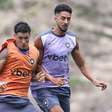 Botafogo tem novidades em treino antes de jogo contra o Cruzeiro