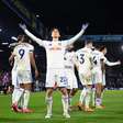 Leeds vence o Chelsea e respira na Premier League