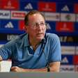 Textor rebate acusação do Lyon e detalha vendas de atletas do Botafogo