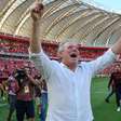 "Mais importante do que o Mundial": Abel Braga se emociona e exalta permanência do Inter na Série A