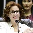 Carla Zambelli tem o mandato mantido pela Câmara dos Deputados