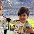 Filhos de ex-companheiro de Vini Jr tietam elenco do Real Madrid