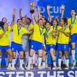 'A gente escreveu o nosso nome na história', diz brasileira campeã mundial de futsal