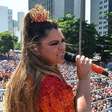Preta Gil será homenageada como enredo do bloco 'Rola Preguiçosa' no Carnaval 2026