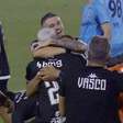 Vasco vence Fluminense nos pênaltis e pega o Corinthians na final da Copa do Brasil