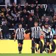 Newcastle elimina Fulham e mantém vivo o sonho do bi da Copa da Liga Inglesa