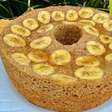 Bolo de banana sem trigo: receita sem farinha e sem açúcar para um lanche super saudável e gostoso.