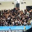 Torcedores do Corinthians 'invadem' setor de cativas no Maracanã para final da Copa do Brasil