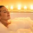 Spa em casa: confira dicas para um banho super relaxante