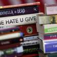 Censura de livros dispara nos EUA em meio à 'guerra cultural' de apoiadores de Trump
