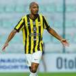 Al Ittihad facilita saída de Fabinho, alvo de Palmeiras e Vasco; confira detalhes