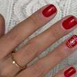 As unhas vermelhas triunfam no Natal 2025: essas manicures elegantes e luminosas que atrairão todos os olhares