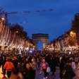 Paris terá festa da virada na Champs-Élysées sem show musical e com segurança reforçada
