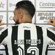 Fica ou sai? Futuro de Alex Telles é 'vazado' de maneira inusitada; entenda