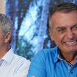 Bolsonaro e irmão acertam quadra na Mega da Virada