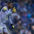 Botafogo abre negociação para repatriar goleiro Andrew