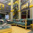 'BBB 26': Mansão ou Banco? Globo revela sala do reality com barras de ouro e decoração focada no prêmio