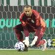 Weverton deve definir futuro no Palmeiras ainda esta semana