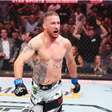 Justin Gaethje descarta Charles do Bronx e mira cinturão BMF: 'Espero que o Holloway vença'