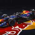 F1 2026: Red Bull revela pintura da RB22 em evento com a Ford