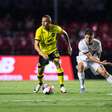 São Paulo bate o São Bernardo e vence a primeira do ano em noite de protestos contra Casares
